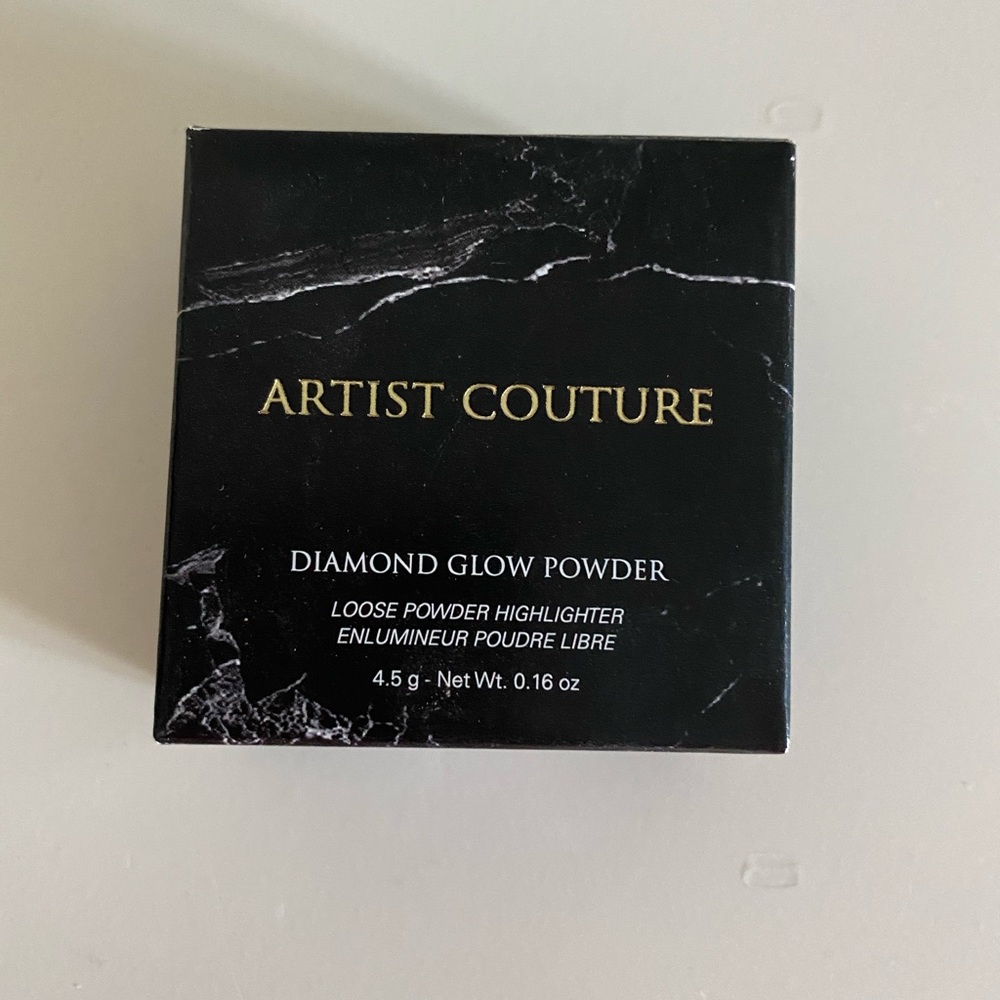 Artist Couture Diamond Glow Powder